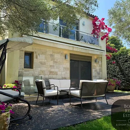 One & Only Luxury Living Villa