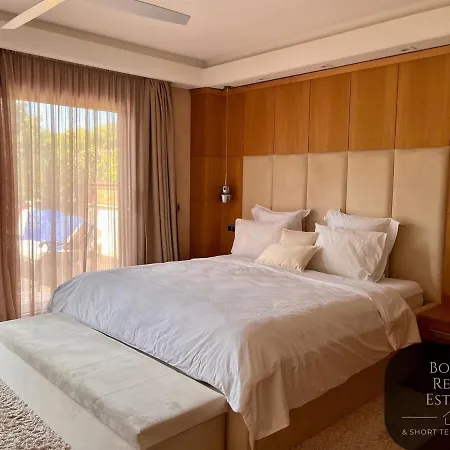 One & Only Luxury Living Poszídi