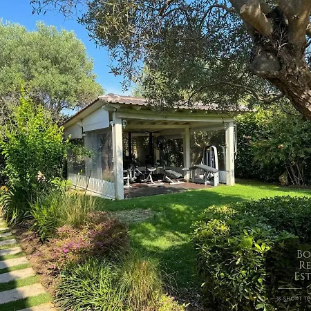 One & Only Luxury Living *