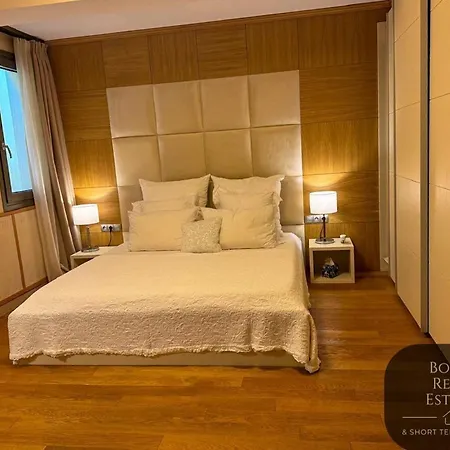 One & Only Luxury Living *