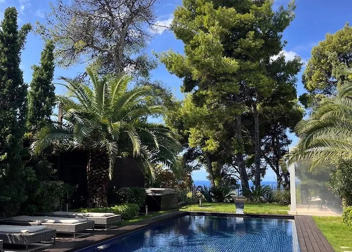 One & Only Luxury Living Posidi