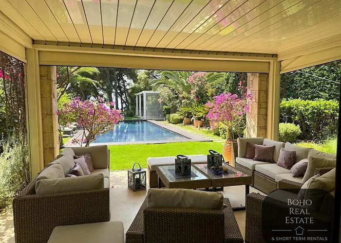 One & Only Luxury Living * Posidi
