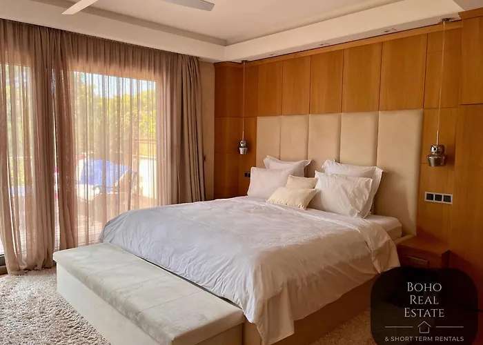 One & Only Luxury Living Posidi